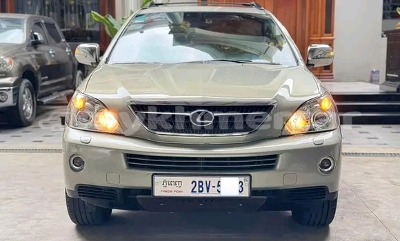 Acheter Occasion Voiture Lexus RX Blanc à Chbar Mon, Kampong Speu Province Acheter Occasion Voiture Lexus RX Blanc à Chbar Mon, Kampong Speu Province