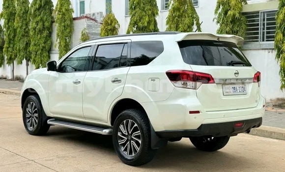 Acheter Occasion Voiture Lexus RX Blanc à Chbar Mon, Kampong Speu Province Acheter Occasion Voiture Lexus RX Blanc à Chbar Mon, Kampong Speu Province