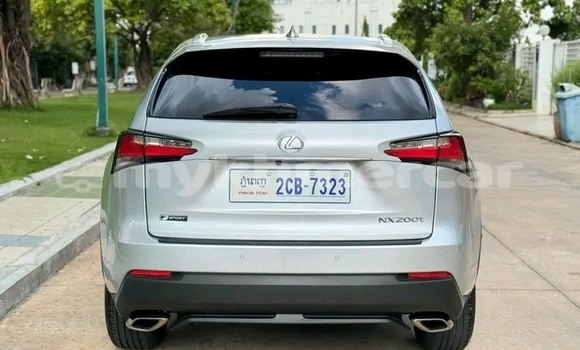 Acheter Occasion Voiture GMC Sonoma Blanc à Cheom Ksan, Preah Vihear Province Acheter Occasion Voiture GMC Sonoma Blanc à Cheom Ksan, Preah Vihear Province