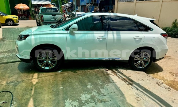 Buy Used Lexus RX White Car in Phnom Penh in Phnom Penh Buy Used Lexus RX White Car in Phnom Penh in Phnom Penh