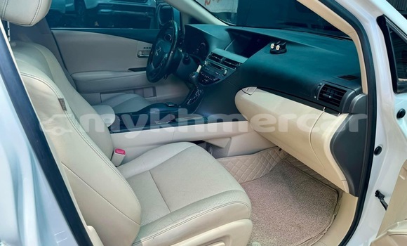 Buy Used Lexus RX White Car in Phnom Penh in Phnom Penh Buy Used Lexus RX White Car in Phnom Penh in Phnom Penh