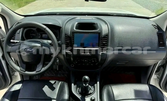 Buy Used Honda Beat White Car in Cheom Ksan in Preah Vihear Province