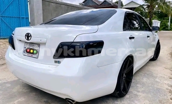 Buy Used Honda HR–V White Car in Chbar Mon in Kampong Speu Province Buy Used Honda HR–V White Car in Chbar Mon in Kampong Speu Province