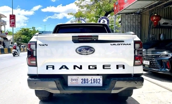 Acheter Occasion Voiture Ford Escort Blanc à Battambang, Battambang Province Acheter Occasion Voiture Ford Escort Blanc à Battambang, Battambang Province