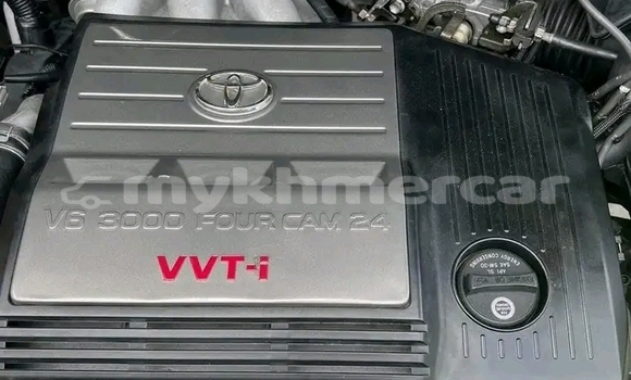 Acheter Occasion Voiture Toyota Highlander Autre à Chbar Mon, Kampong Speu Province Acheter Occasion Voiture Toyota Highlander Autre à Chbar Mon, Kampong Speu Province