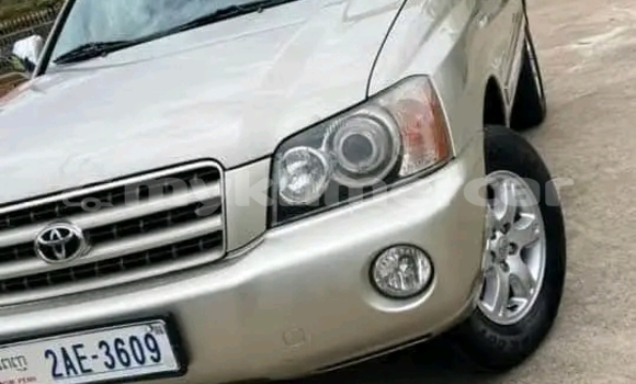 Acheter Occasion Voiture Toyota Highlander Autre à Chbar Mon, Kampong Speu Province Acheter Occasion Voiture Toyota Highlander Autre à Chbar Mon, Kampong Speu Province