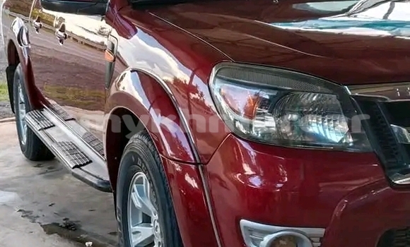 Acheter Occasion Voiture GMC Sonoma Rouge à Koulen, Preah Vihear Province Acheter Occasion Voiture GMC Sonoma Rouge à Koulen, Preah Vihear Province