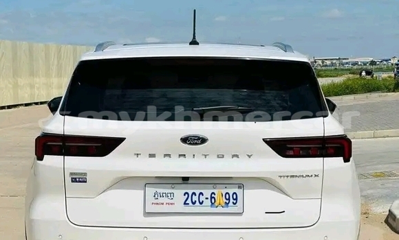 Acheter Occasion Voiture Ford Territory Blanc à Chbar Mon, Kampong Speu Province Acheter Occasion Voiture Ford Territory Blanc à Chbar Mon, Kampong Speu Province