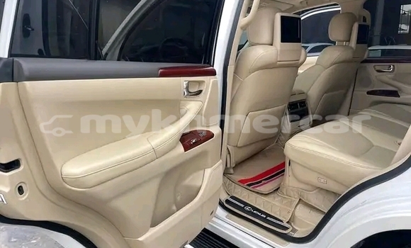 Acheter Occasion Voiture Lexus IS 300 Blanc à Cheom Ksan, Preah Vihear Province Acheter Occasion Voiture Lexus IS 300 Blanc à Cheom Ksan, Preah Vihear Province