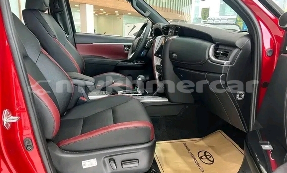 Acheter Occasion Voiture Toyota Fortuner Blanc à Khemarak Phoumin, Koh Kong Province Acheter Occasion Voiture Toyota Fortuner Blanc à Khemarak Phoumin, Koh Kong Province