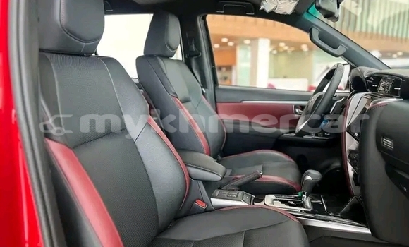 Acheter Occasion Voiture Toyota Fortuner Blanc à Khemarak Phoumin, Koh Kong Province Acheter Occasion Voiture Toyota Fortuner Blanc à Khemarak Phoumin, Koh Kong Province