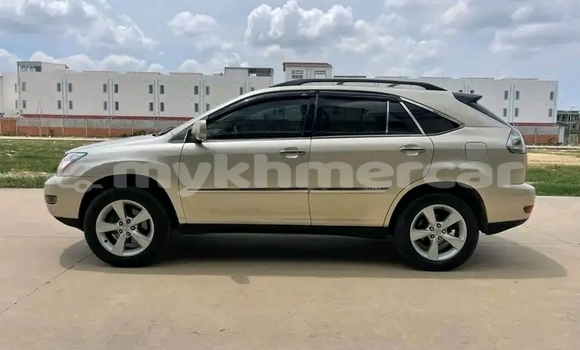 Acheter Occasion Voiture Lexus RX 330 Autre à Cheom Ksan, Preah Vihear Province Acheter Occasion Voiture Lexus RX 330 Autre à Cheom Ksan, Preah Vihear Province