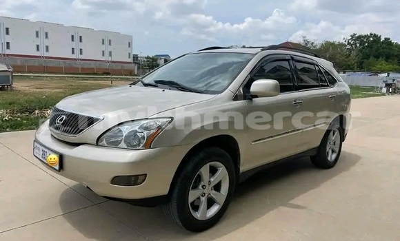 Acheter Occasion Voiture Lexus RX 330 Autre à Cheom Ksan, Preah Vihear Province Acheter Occasion Voiture Lexus RX 330 Autre à Cheom Ksan, Preah Vihear Province