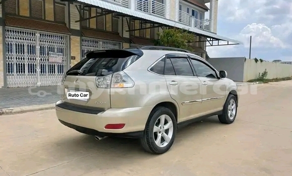 Acheter Occasion Voiture Lexus RX 330 Autre à Cheom Ksan, Preah Vihear Province Acheter Occasion Voiture Lexus RX 330 Autre à Cheom Ksan, Preah Vihear Province