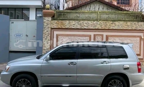 Buy Used Toyota Highlander Other Car in Cheom Ksan in Preah Vihear Province Buy Used Toyota Highlander Other Car in Cheom Ksan in Preah Vihear Province