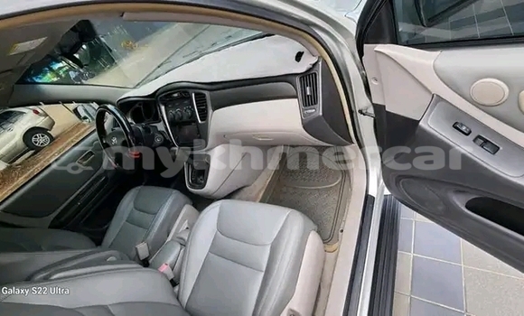 Buy Used Toyota Highlander Other Car in Khŭm Sráng in Kampong Speu Province Buy Used Toyota Highlander Other Car in Khŭm Sráng in Kampong Speu Province