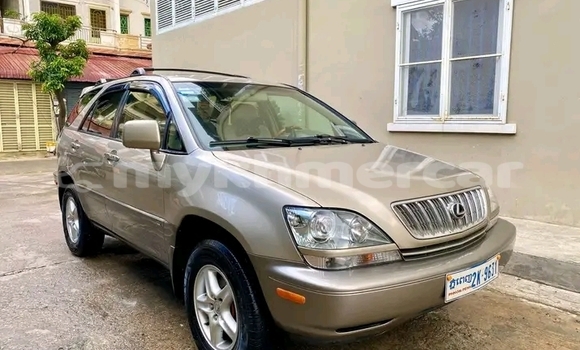 Buy Used Lexus RX 300 Other Car in Koulen in Preah Vihear Province Buy Used Lexus RX 300 Other Car in Koulen in Preah Vihear Province