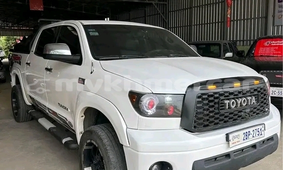 Buy Used Toyota Tundra White Car in Chbar Mon in Kampong Speu Province Buy Used Toyota Tundra White Car in Chbar Mon in Kampong Speu Province