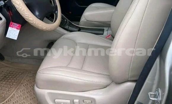 Buy Used Toyota Highlander Other Car in Import - Dubai in Kampot Province Buy Used Toyota Highlander Other Car in Import - Dubai in Kampot Province