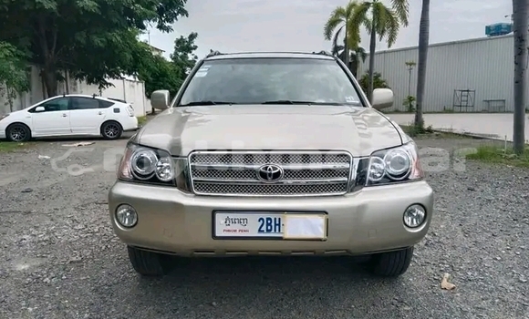 Buy Used Toyota Highlander Other Car in Cheom Ksan in Preah Vihear Province Buy Used Toyota Highlander Other Car in Cheom Ksan in Preah Vihear Province