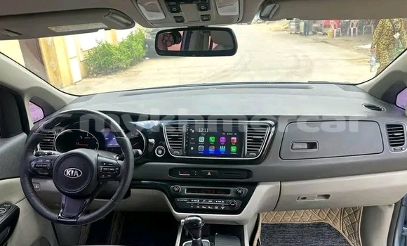 Buy Used Kia Carnival Other Car in Chbar Mon in Kampong Speu Province Buy Used Kia Carnival Other Car in Chbar Mon in Kampong Speu Province
