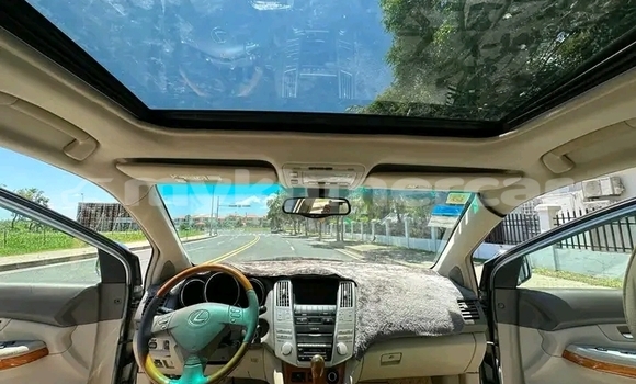 Buy Used Toyota Axio Other Car in Cheom Ksan in Preah Vihear Province Buy Used Toyota Axio Other Car in Cheom Ksan in Preah Vihear Province