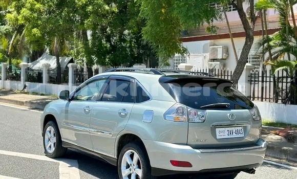 Buy Used Toyota Axio Other Car in Cheom Ksan in Preah Vihear Province Buy Used Toyota Axio Other Car in Cheom Ksan in Preah Vihear Province