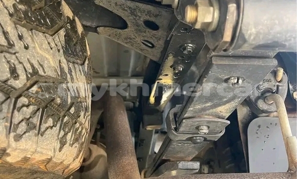 Buy Used Toyota Tacoma White Car in Kep in Kep Province Buy Used Toyota Tacoma White Car in Kep in Kep Province