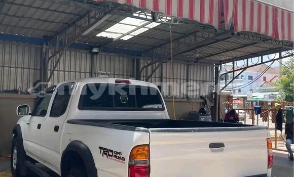 Buy Used Toyota Tacoma White Car in Kep in Kep Province Buy Used Toyota Tacoma White Car in Kep in Kep Province