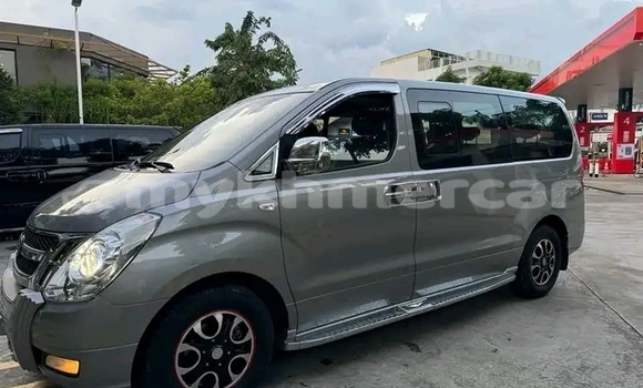 Buy Used Chevrolet Bolt Other Car in Chbar Mon in Kampong Speu Province Buy Used Chevrolet Bolt Other Car in Chbar Mon in Kampong Speu Province