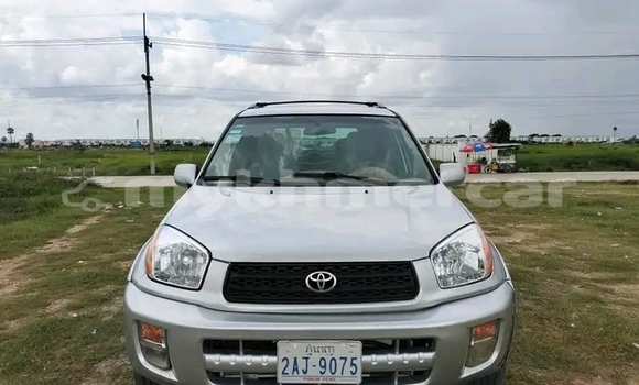 Acheter Occasion Voiture Toyota RAV4 Autre à Cheom Ksan, Preah Vihear Province Acheter Occasion Voiture Toyota RAV4 Autre à Cheom Ksan, Preah Vihear Province