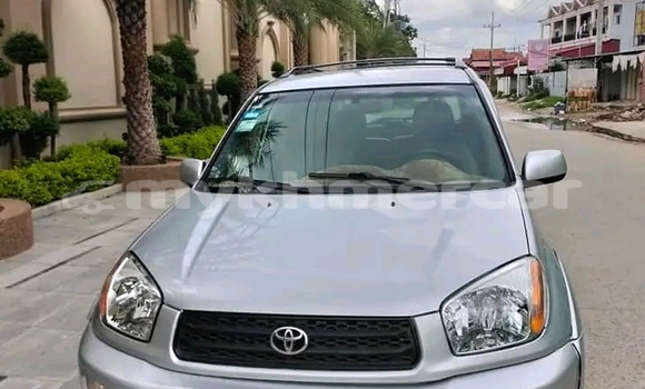 Acheter Occasion Voiture Toyota RAV4 Autre à Cheom Ksan, Preah Vihear Province Acheter Occasion Voiture Toyota RAV4 Autre à Cheom Ksan, Preah Vihear Province