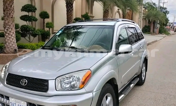 Acheter Occasion Voiture Toyota RAV4 Autre à Cheom Ksan, Preah Vihear Province Acheter Occasion Voiture Toyota RAV4 Autre à Cheom Ksan, Preah Vihear Province