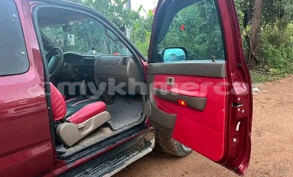 Acheter Occasion Voiture Toyota Tacoma Rouge à Koulen, Preah Vihear Province Acheter Occasion Voiture Toyota Tacoma Rouge à Koulen, Preah Vihear Province