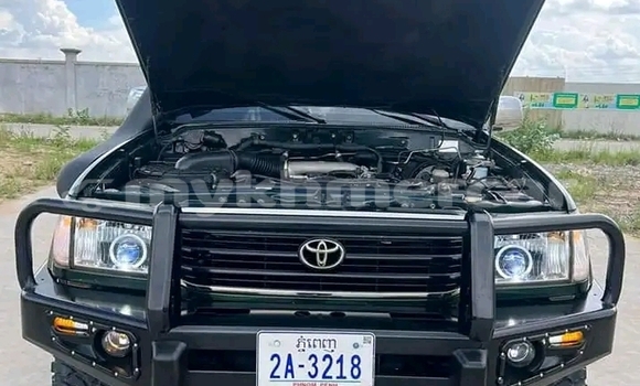 Buy Used Toyota Land Cruiser Black Car in Mongkol Borey in Banteay Meanchey Province Buy Used Toyota Land Cruiser Black Car in Mongkol Borey in Banteay Meanchey Province