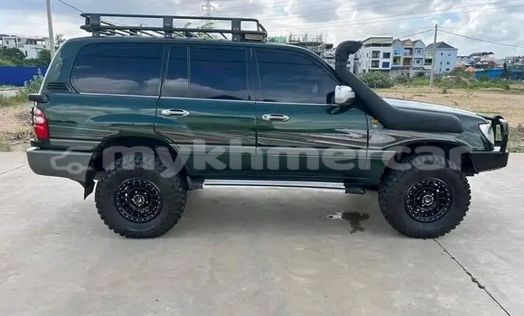 Buy Used Toyota Land Cruiser Black Car in Mongkol Borey in Banteay Meanchey Province Buy Used Toyota Land Cruiser Black Car in Mongkol Borey in Banteay Meanchey Province