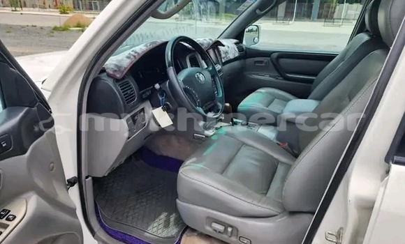 Buy Used Toyota Land Cruiser Other Car in Moung Ruessei in Battambang Province Buy Used Toyota Land Cruiser Other Car in Moung Ruessei in Battambang Province