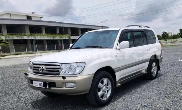 Buy Used Toyota Land Cruiser Other Car in Moung Ruessei in Battambang Province Buy Used Toyota Land Cruiser Other Car in Moung Ruessei in Battambang Province