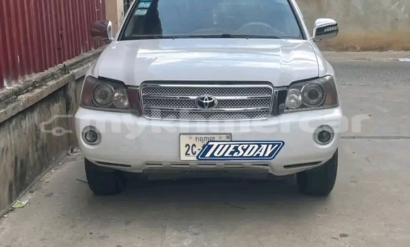 Acheter Occasion Voiture Toyota Highlander Autre à Cheom Ksan, Preah Vihear Province Acheter Occasion Voiture Toyota Highlander Autre à Cheom Ksan, Preah Vihear Province