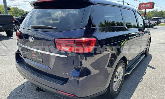 Buy Used Kia Sedona Blue Car in Phnom Penh in Phnom Penh Buy Used Kia Sedona Blue Car in Phnom Penh in Phnom Penh