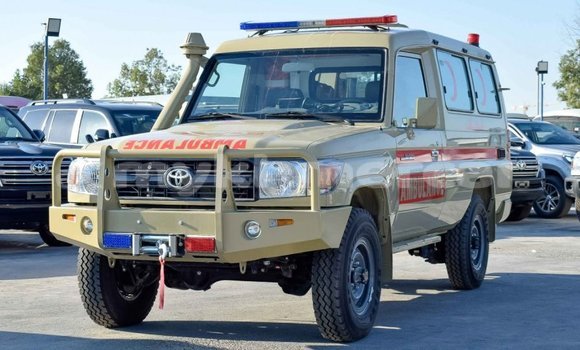 Buy New Toyota Land Cruiser Beige Car in Import - Dubai in Kampot Province Buy New Toyota Land Cruiser Beige Car in Import - Dubai in Kampot Province