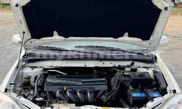 Acheter Occasion Voiture Toyota Corolla Blanc à Chbar Mon, Kampong Speu Province Acheter Occasion Voiture Toyota Corolla Blanc à Chbar Mon, Kampong Speu Province