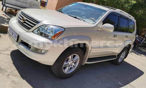 Acheter Occasion Voiture Lexus GX Blanc à Banlung, Ratanakiri Province Acheter Occasion Voiture Lexus GX Blanc à Banlung, Ratanakiri Province