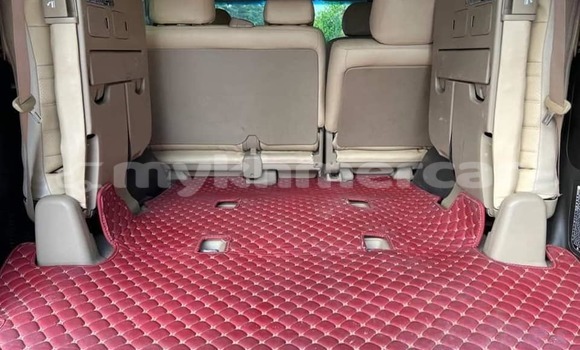 Buy Used Toyota Land Cruiser Black Car in Banteay Meanchey in Banteay Meanchey Province Buy Used Toyota Land Cruiser Black Car in Banteay Meanchey in Banteay Meanchey Province