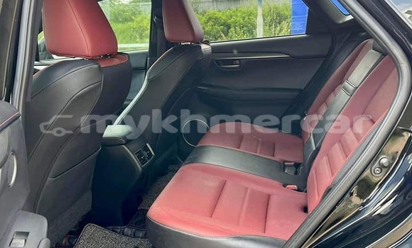 Acheter Occasion Voiture Lexus NX Noir à Banlung, Ratanakiri Province Acheter Occasion Voiture Lexus NX Noir à Banlung, Ratanakiri Province