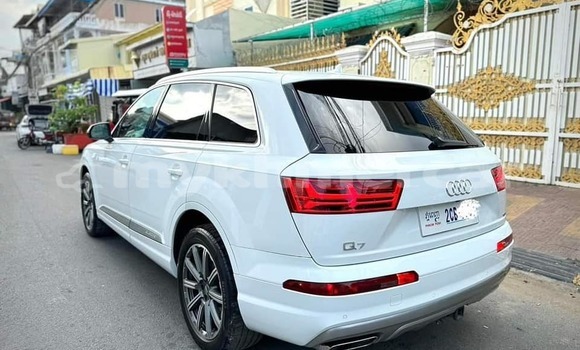 Buy Used Audi Q7 White Car in Chbar Mon in Kampong Speu Province Buy Used Audi Q7 White Car in Chbar Mon in Kampong Speu Province
