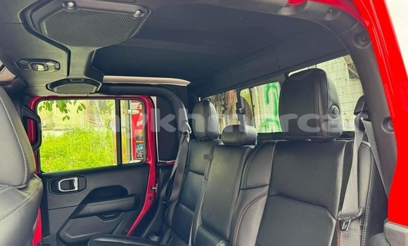 Acheter Occasion Voiture Jeep Wrangler Rouge à Bavet, Svay Rieng Province Acheter Occasion Voiture Jeep Wrangler Rouge à Bavet, Svay Rieng Province