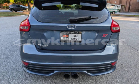 Buy Used Ford Focus Blue Car in Phnom Penh in Phnom Penh Buy Used Ford Focus Blue Car in Phnom Penh in Phnom Penh