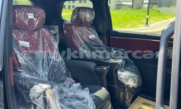 Buy Used GAC Trumpchi GS8 Black Car in Phnom Penh in Phnom Penh Buy Used GAC Trumpchi GS8 Black Car in Phnom Penh in Phnom Penh