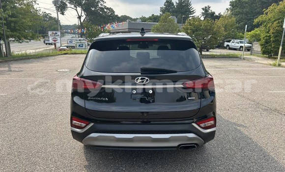 Buy Used Hyundai Santa Fe Black Car in Phnom Penh in Phnom Penh Buy Used Hyundai Santa Fe Black Car in Phnom Penh in Phnom Penh